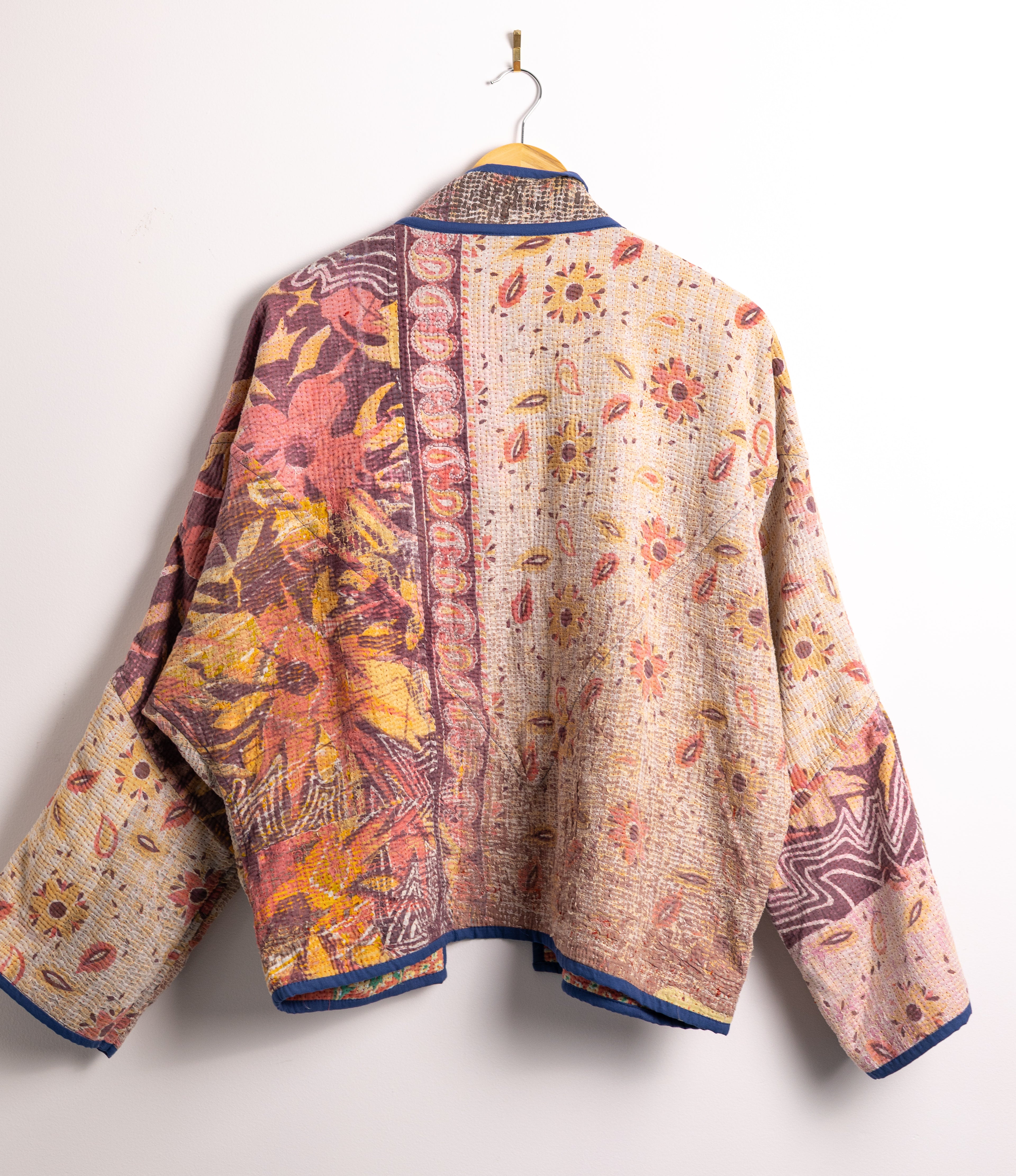 Amara Long Jacket - Light AJ18