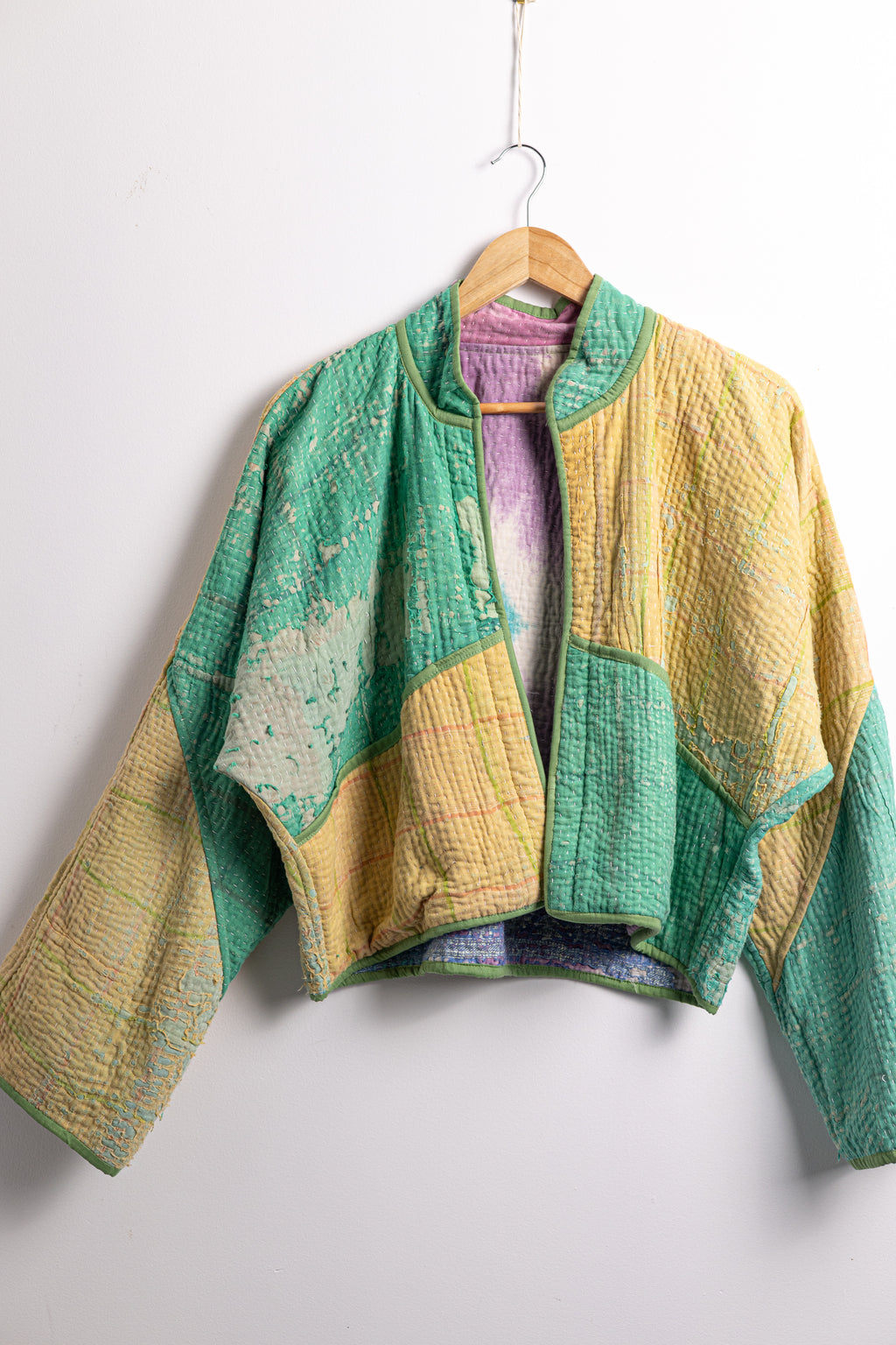 Diya Cropped Jacket - Light AJ25