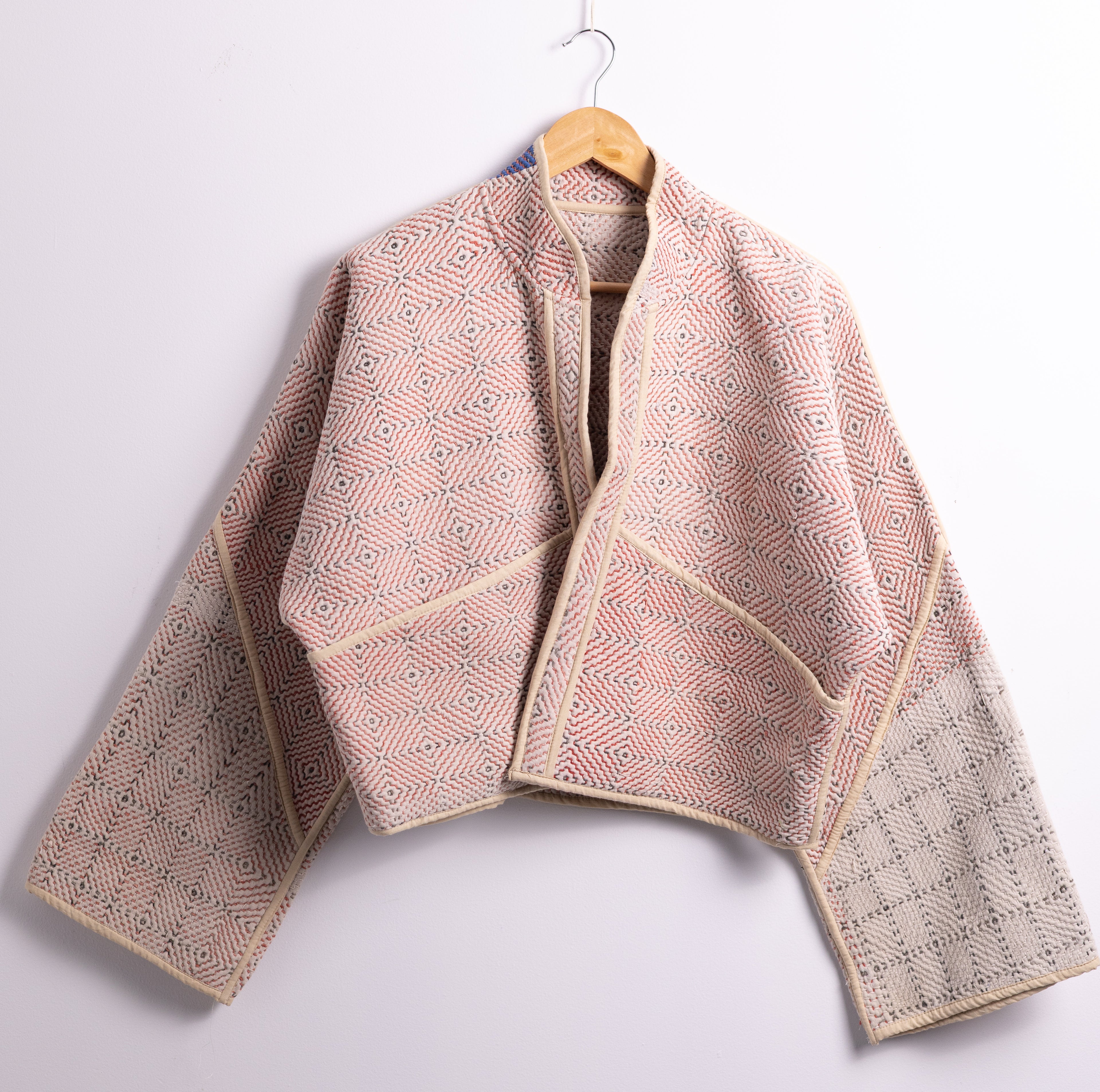 Diya Cropped Jacket AJ27