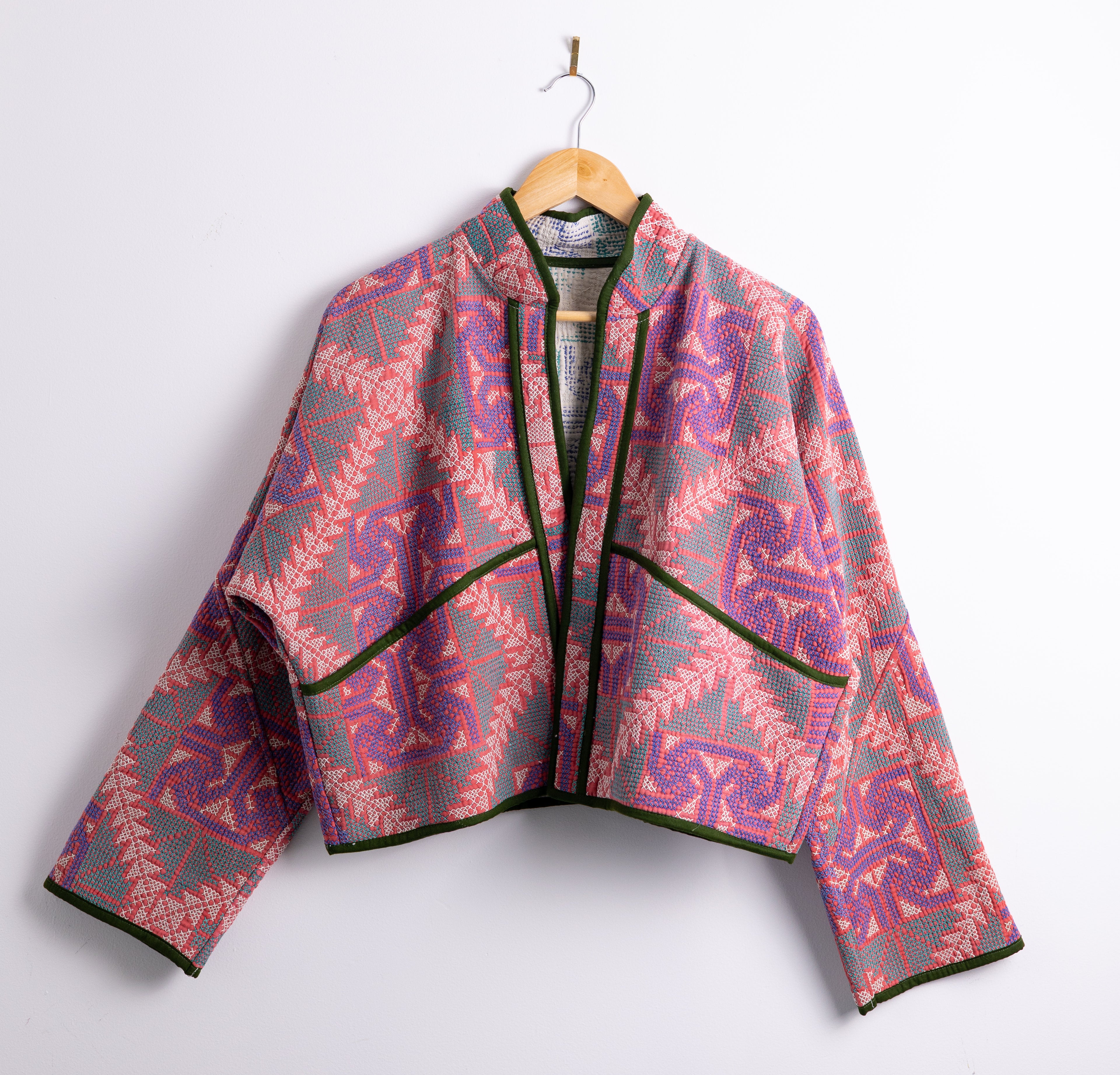 Mira Cropped Jacket AJ29