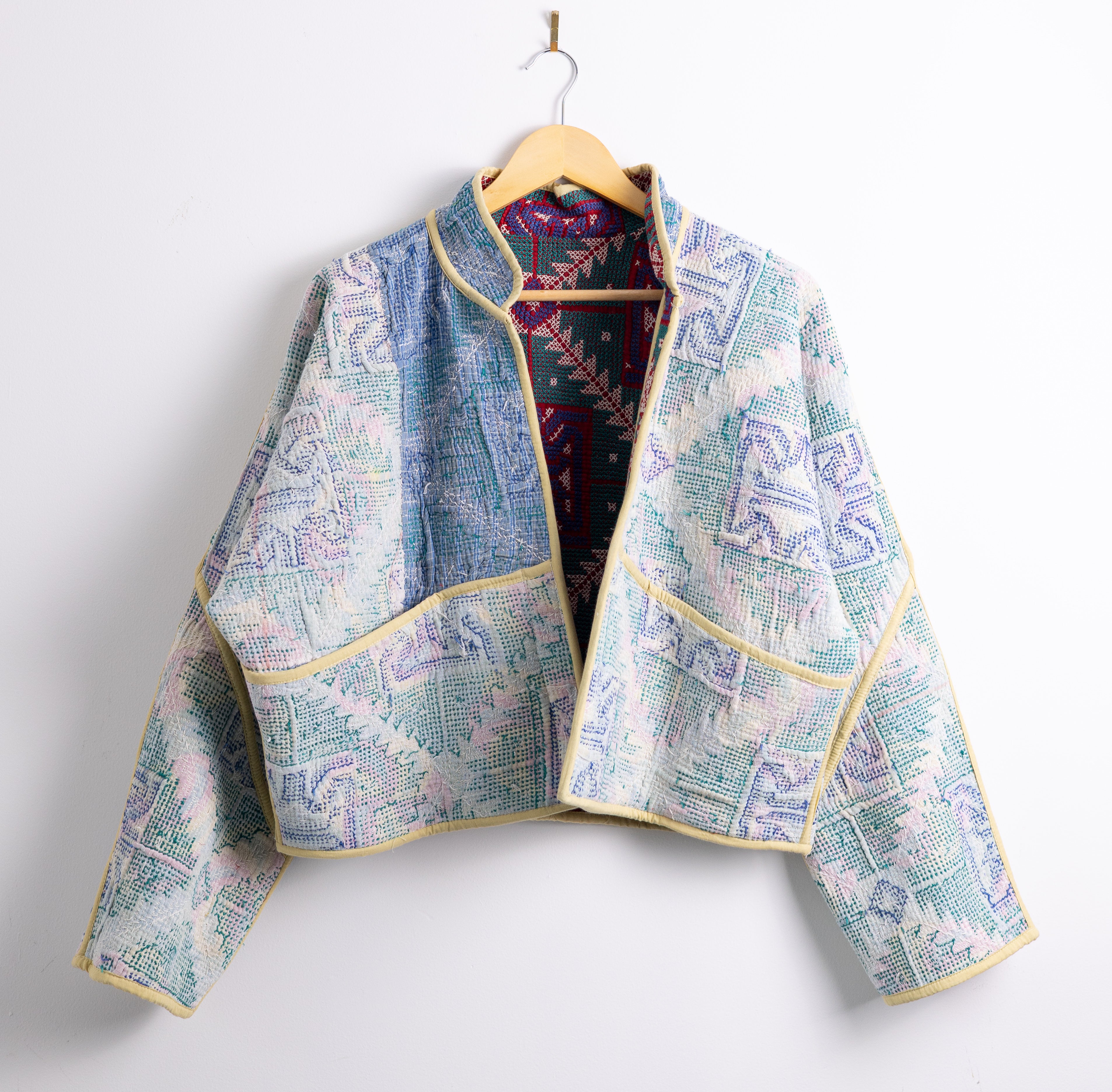 Mira Cropped Jacket AJ34