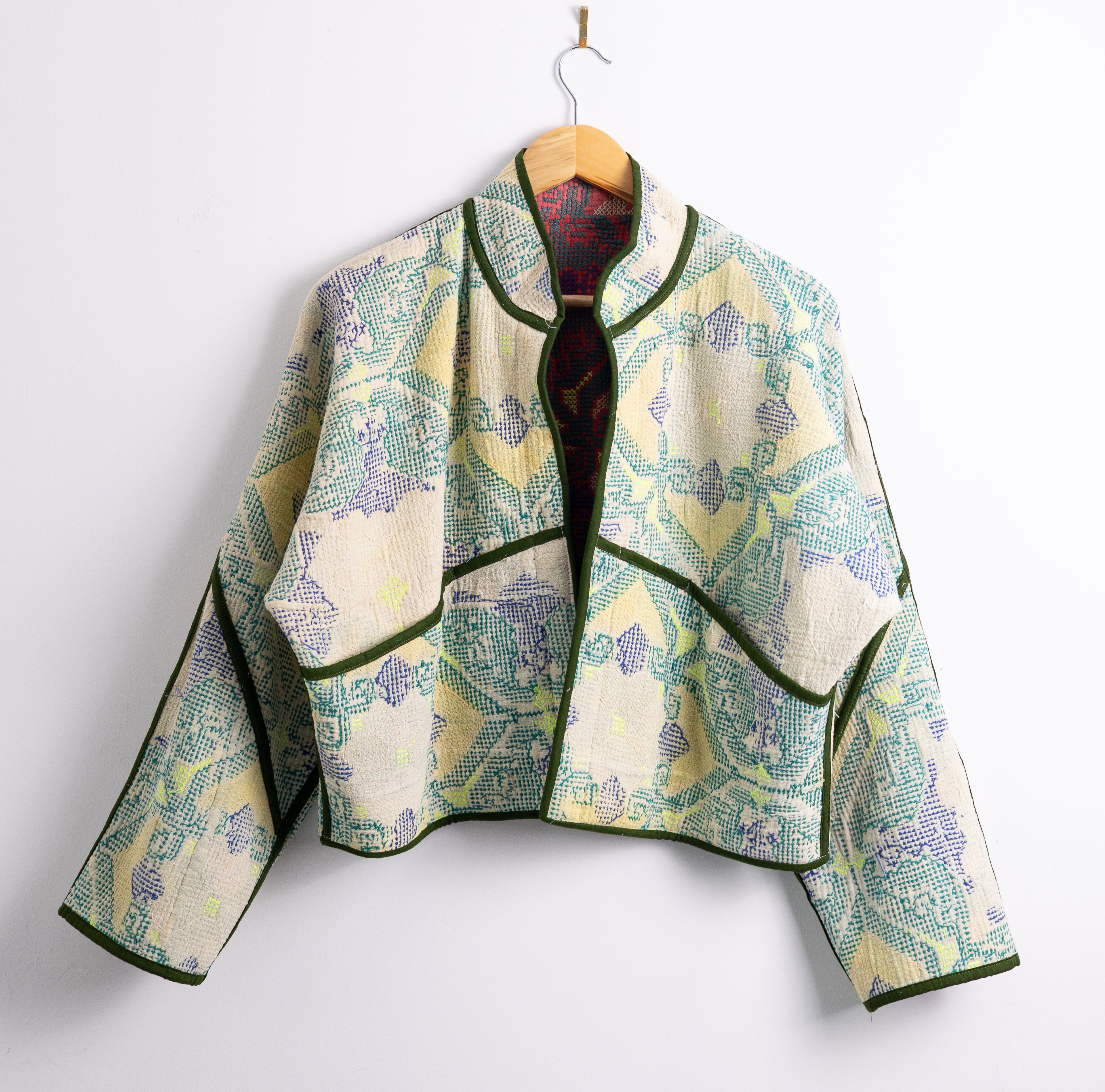 Mira Cropped Jacket AJ33
