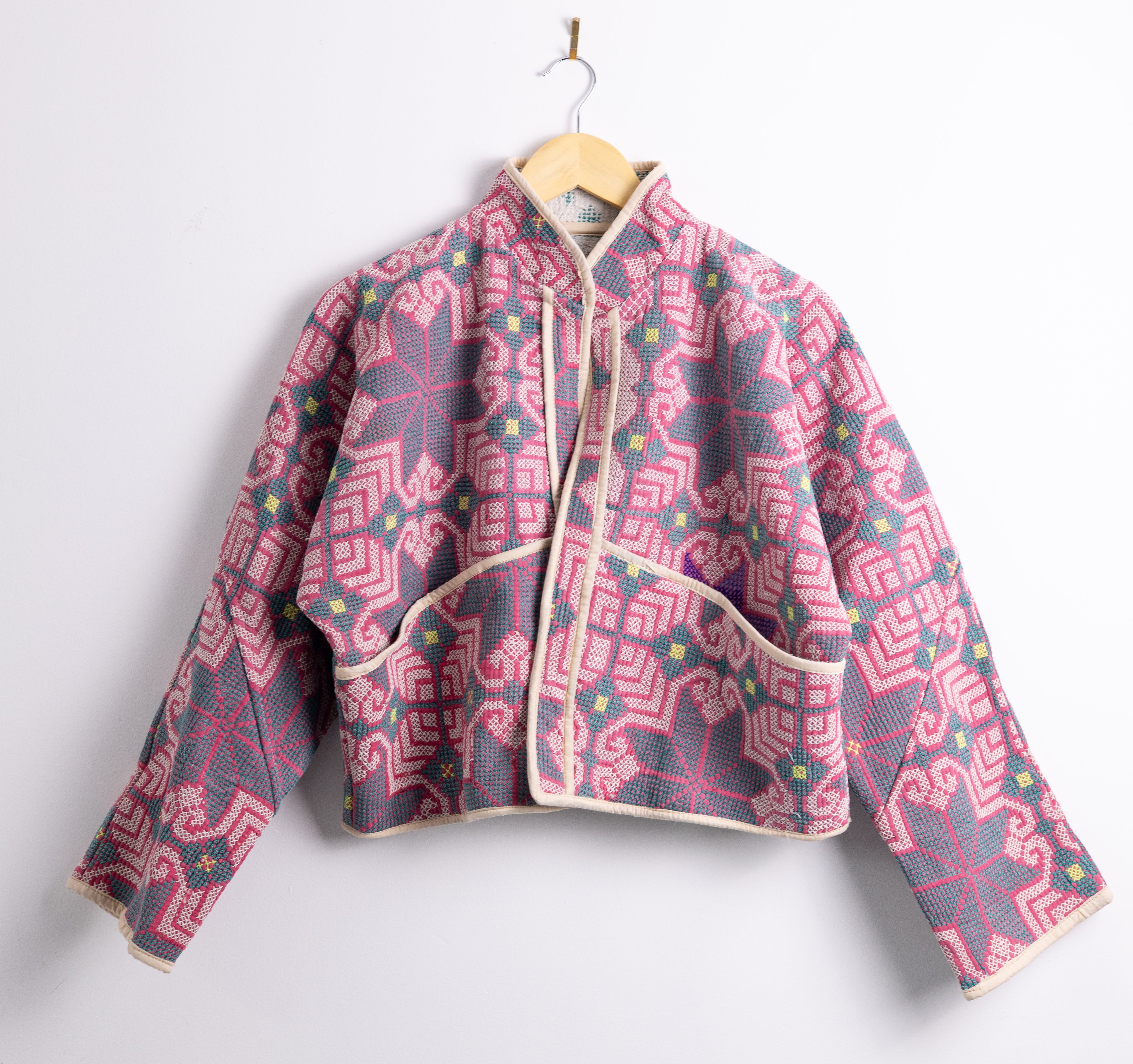Mira Cropped Jacket AJ39