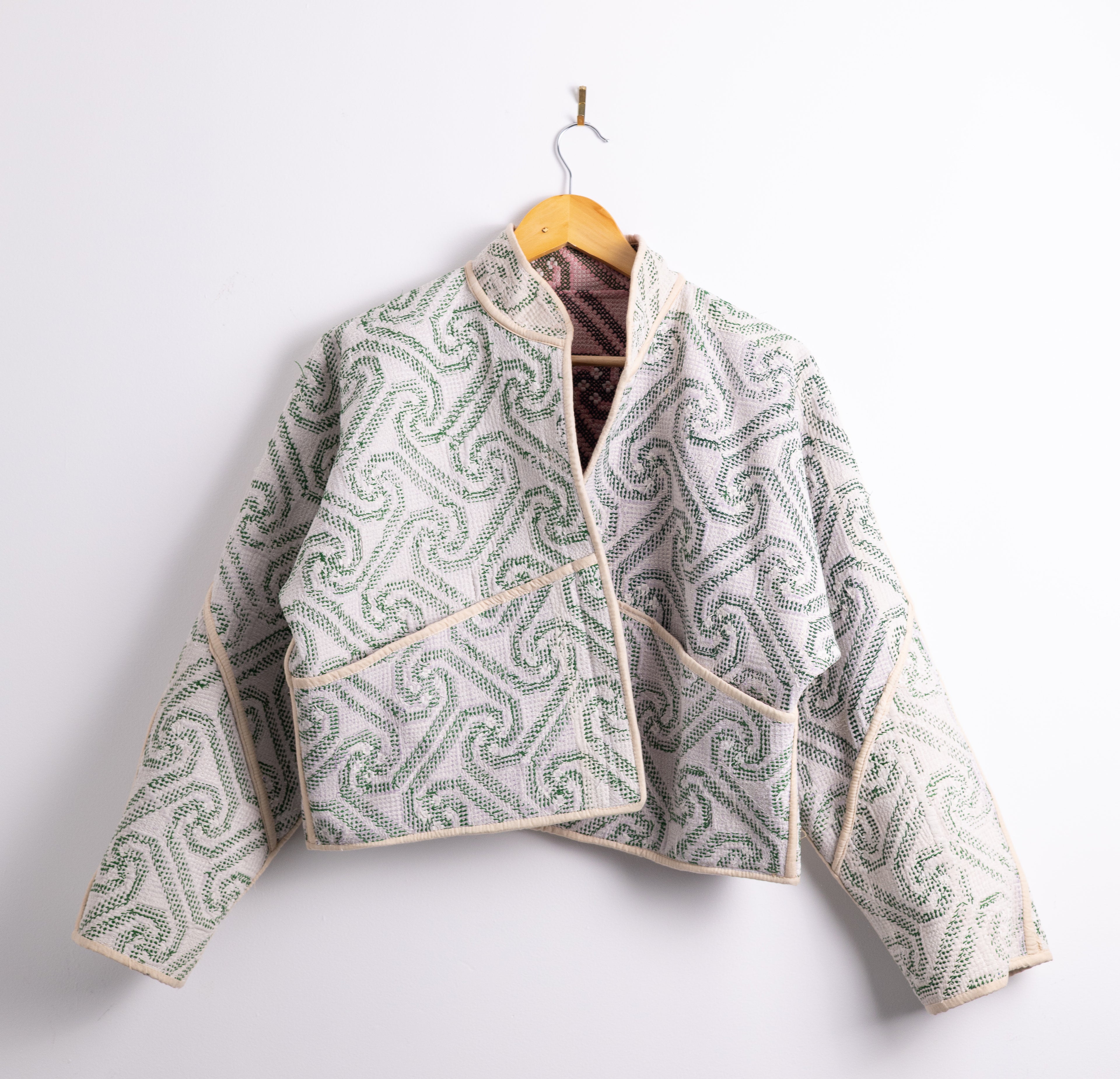 Mira Cropped Jacket AJ40