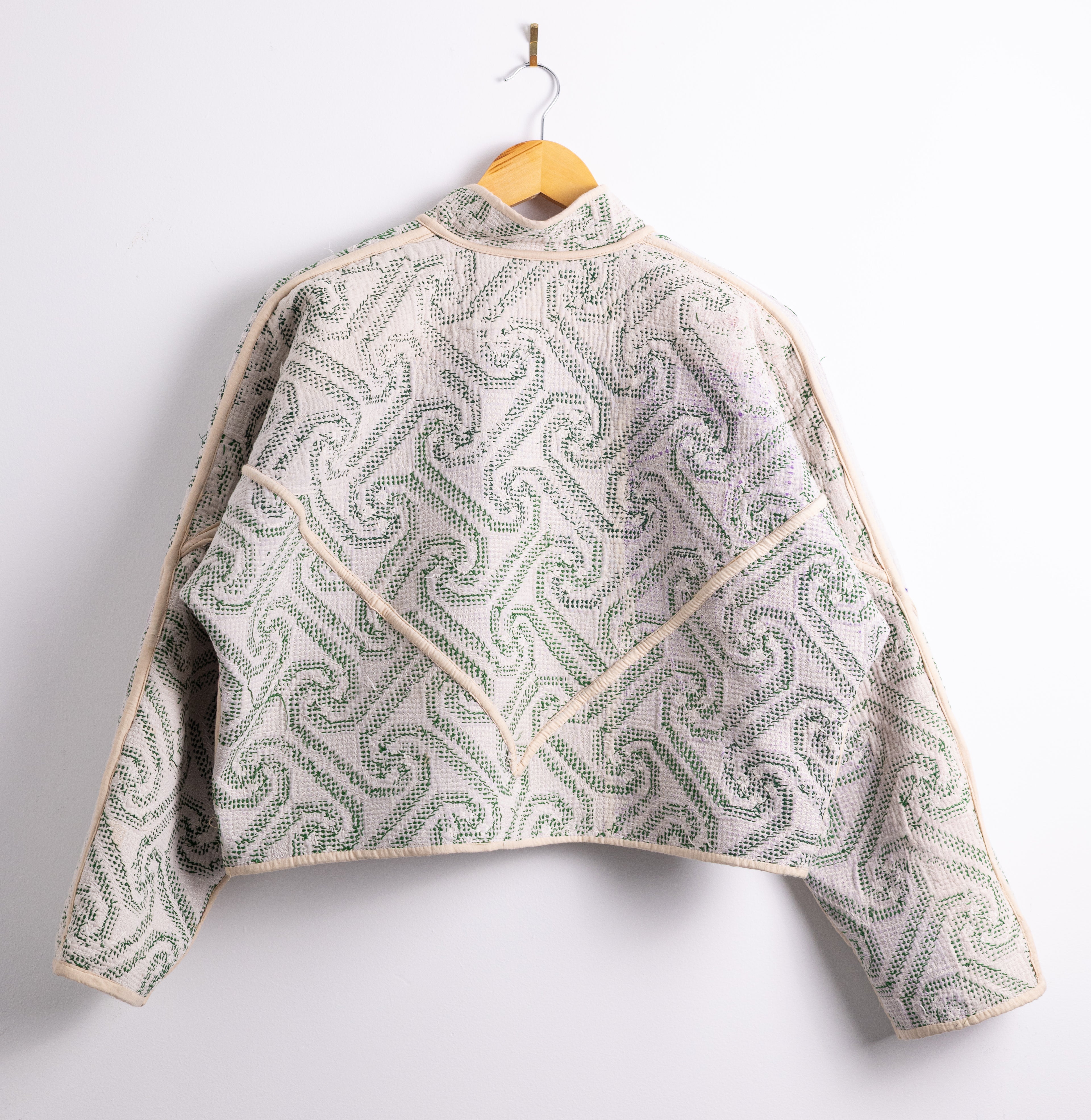 Mira Cropped Jacket AJ40