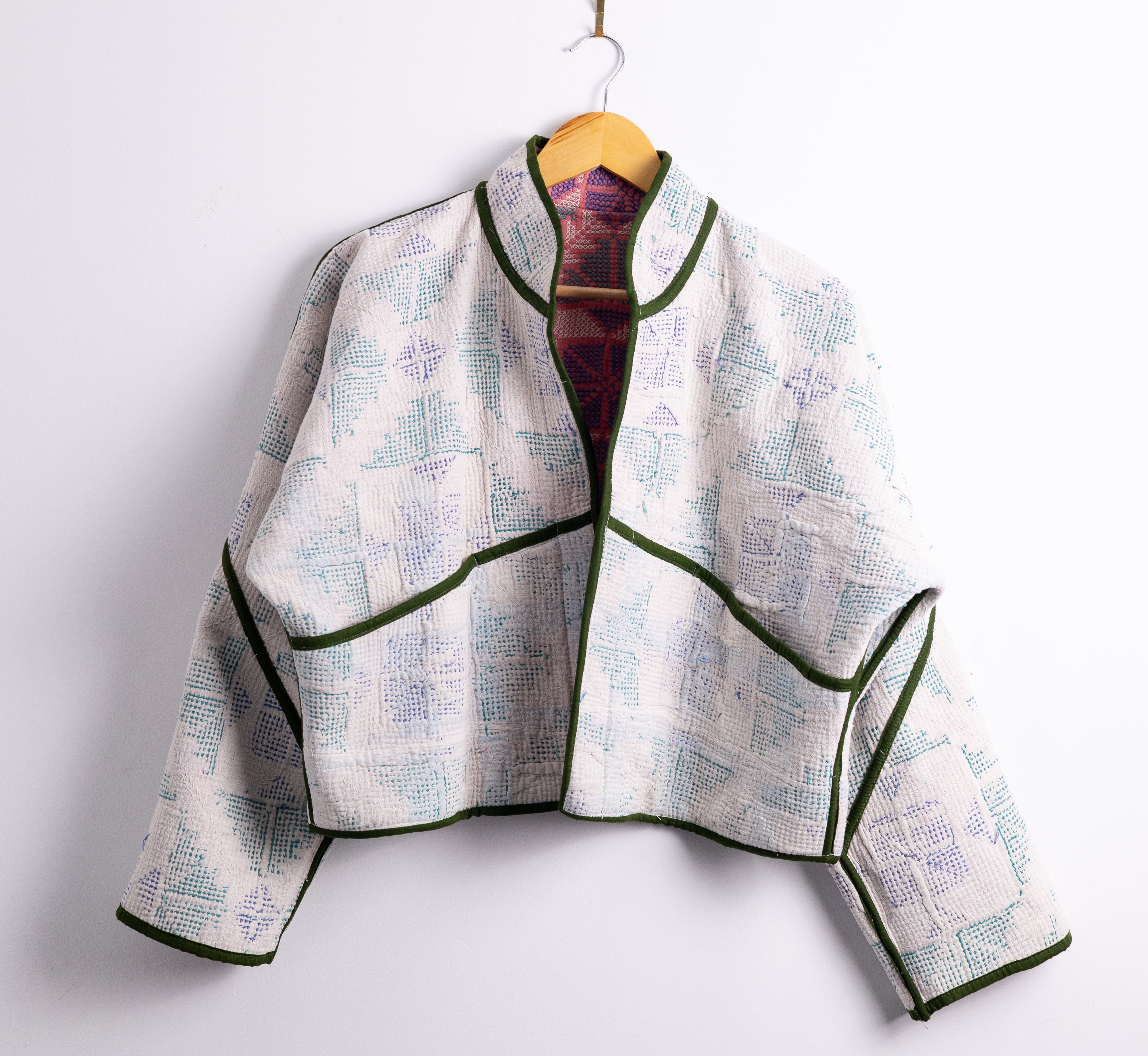 Mira Cropped Jacket AJ42