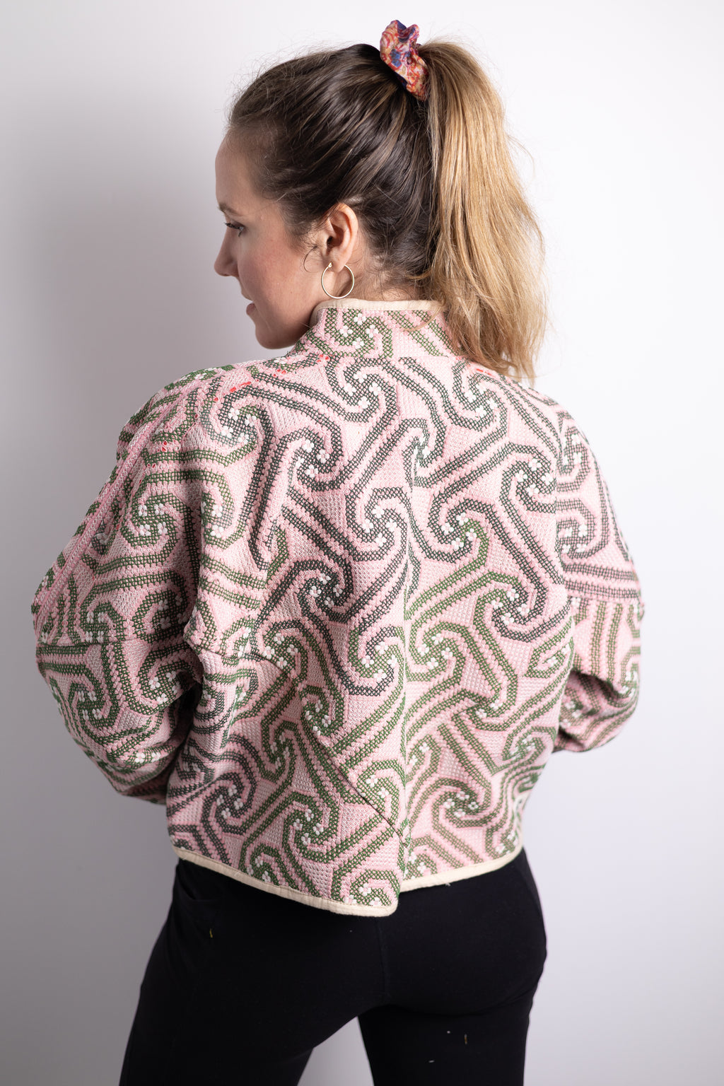 Mira Cropped Jacket AJ40