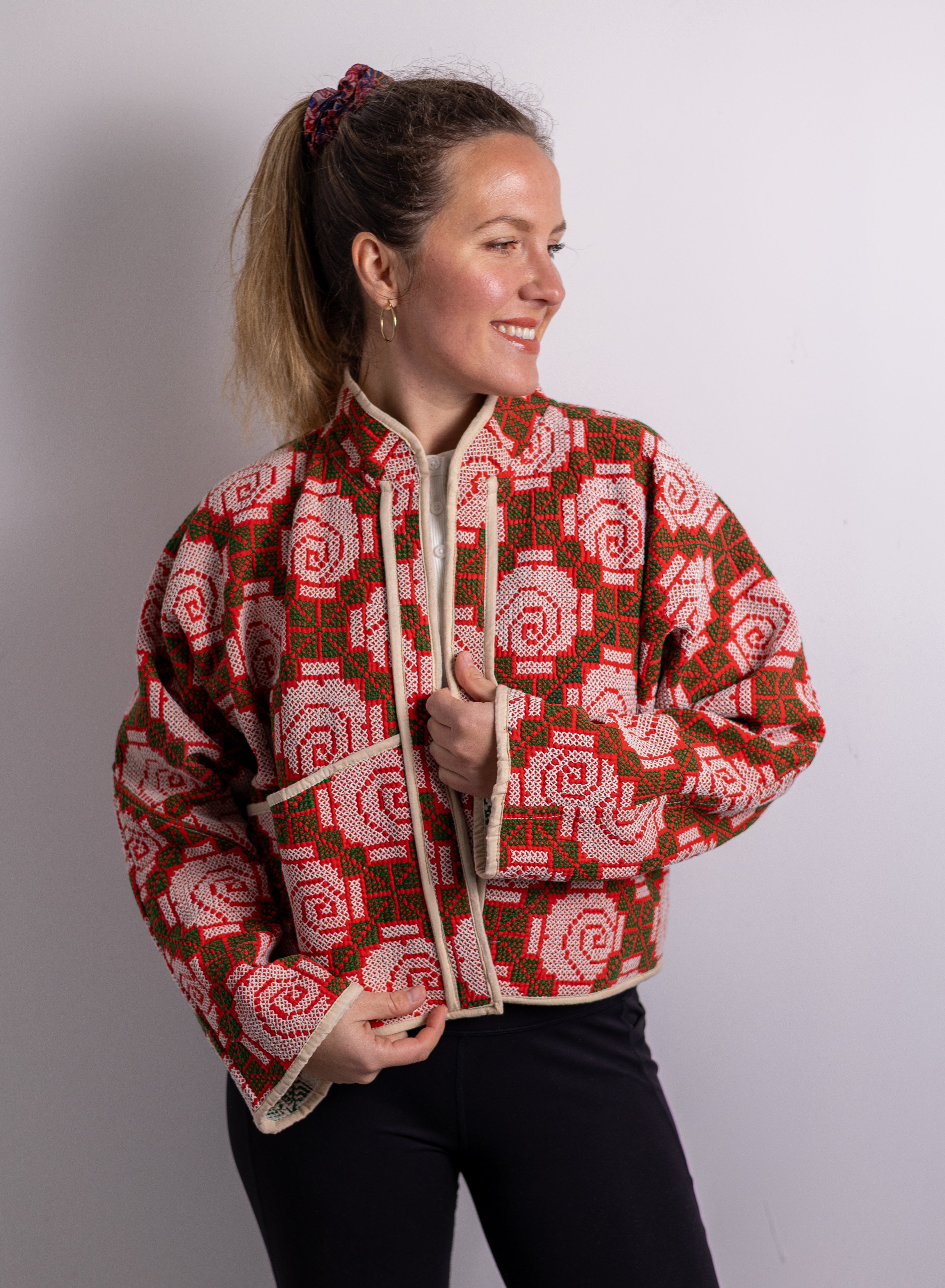 Mira Cropped Jacket AJ30