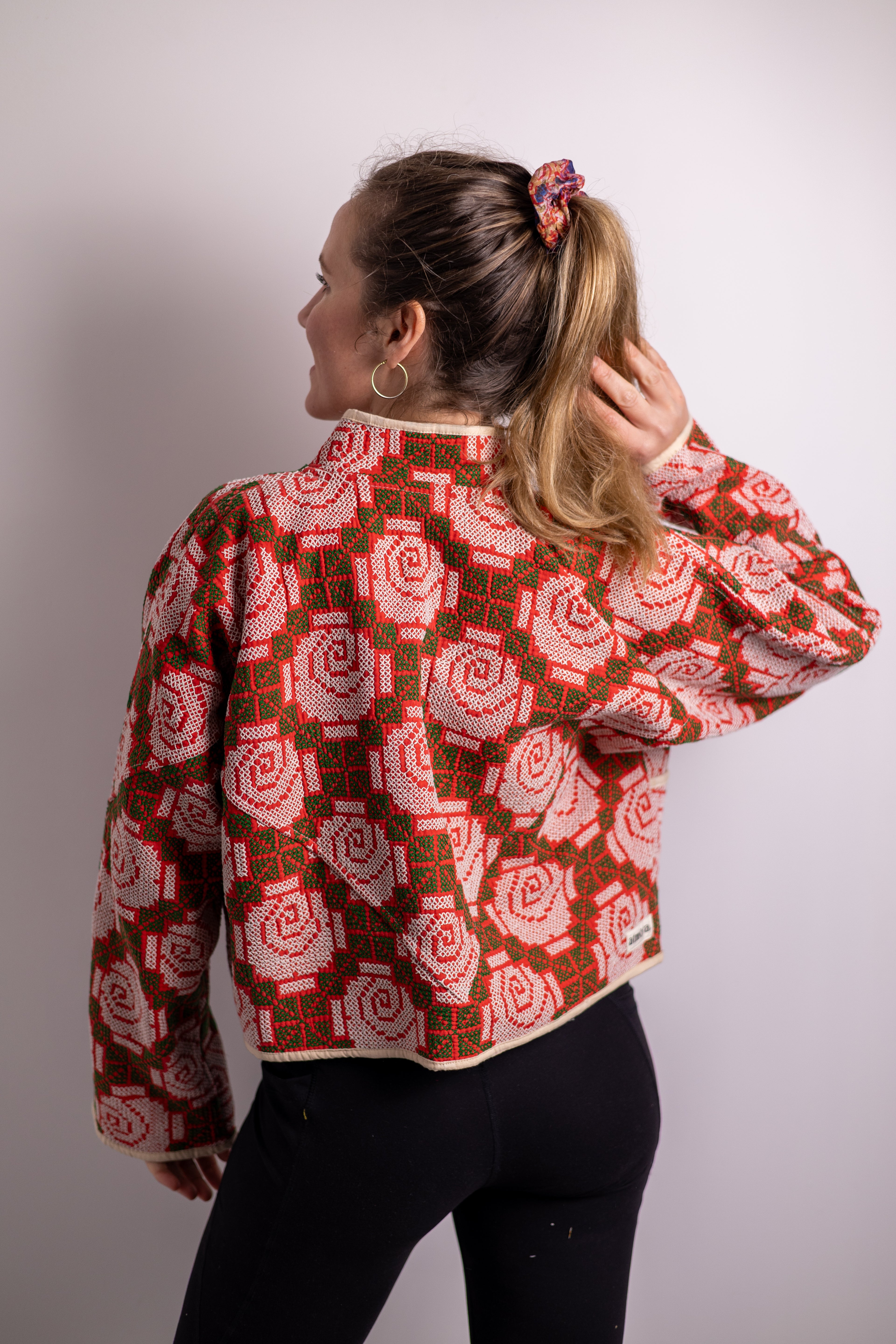 Mira Cropped Jacket AJ30