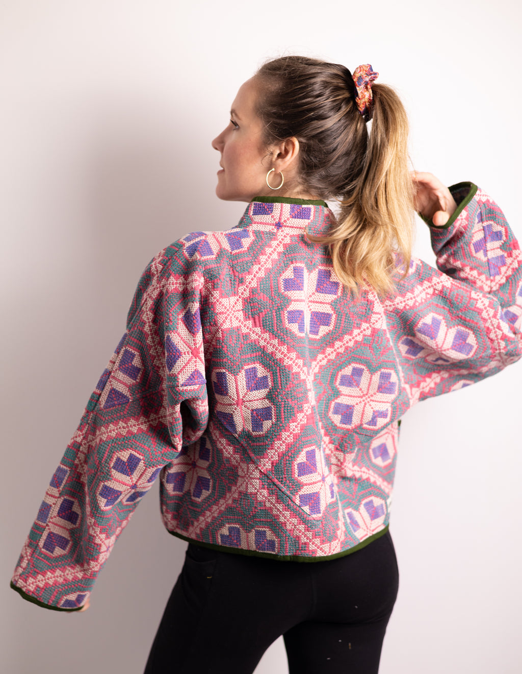 Mira Cropped Jacket AJ32