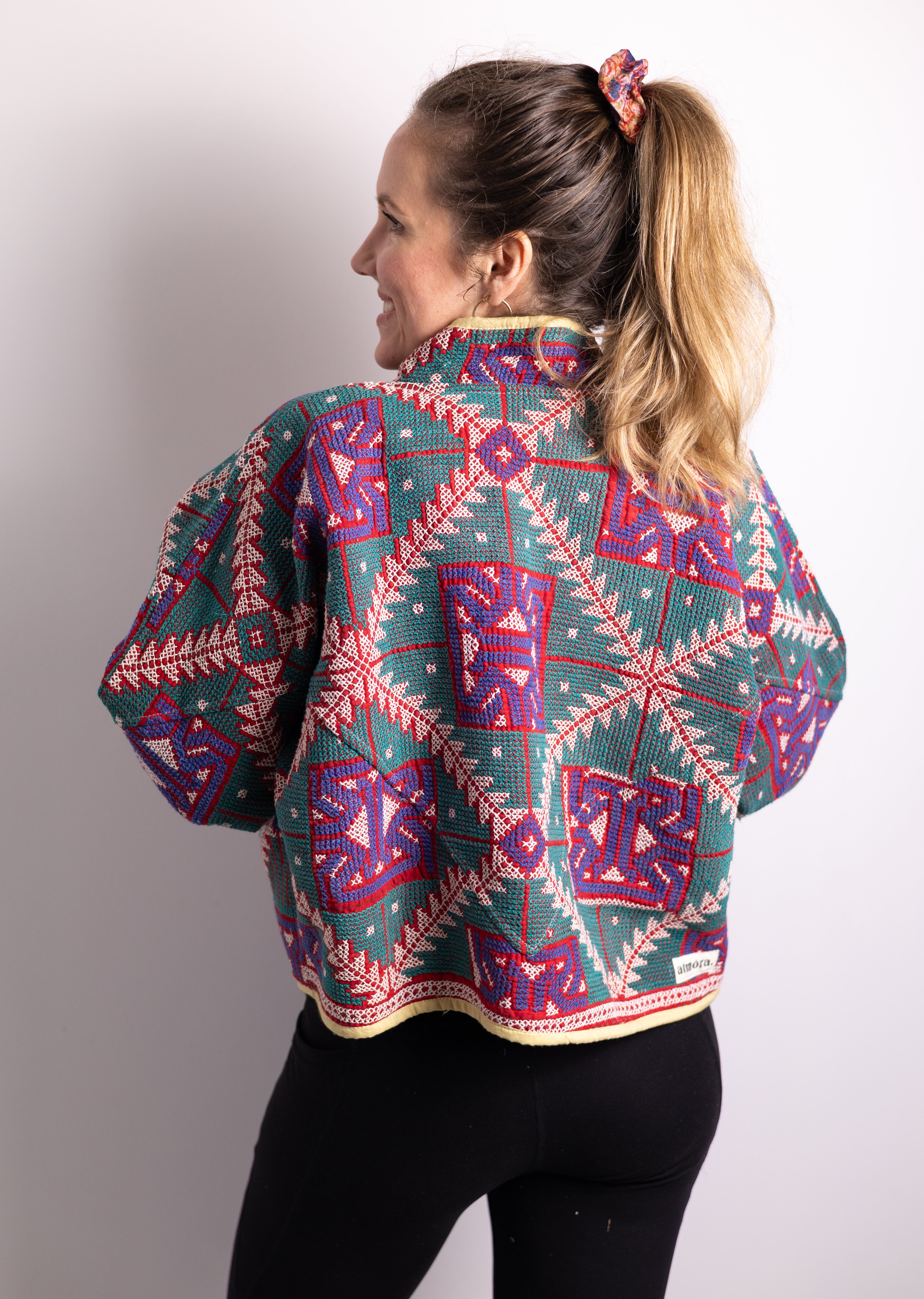 Mira Cropped Jacket AJ34