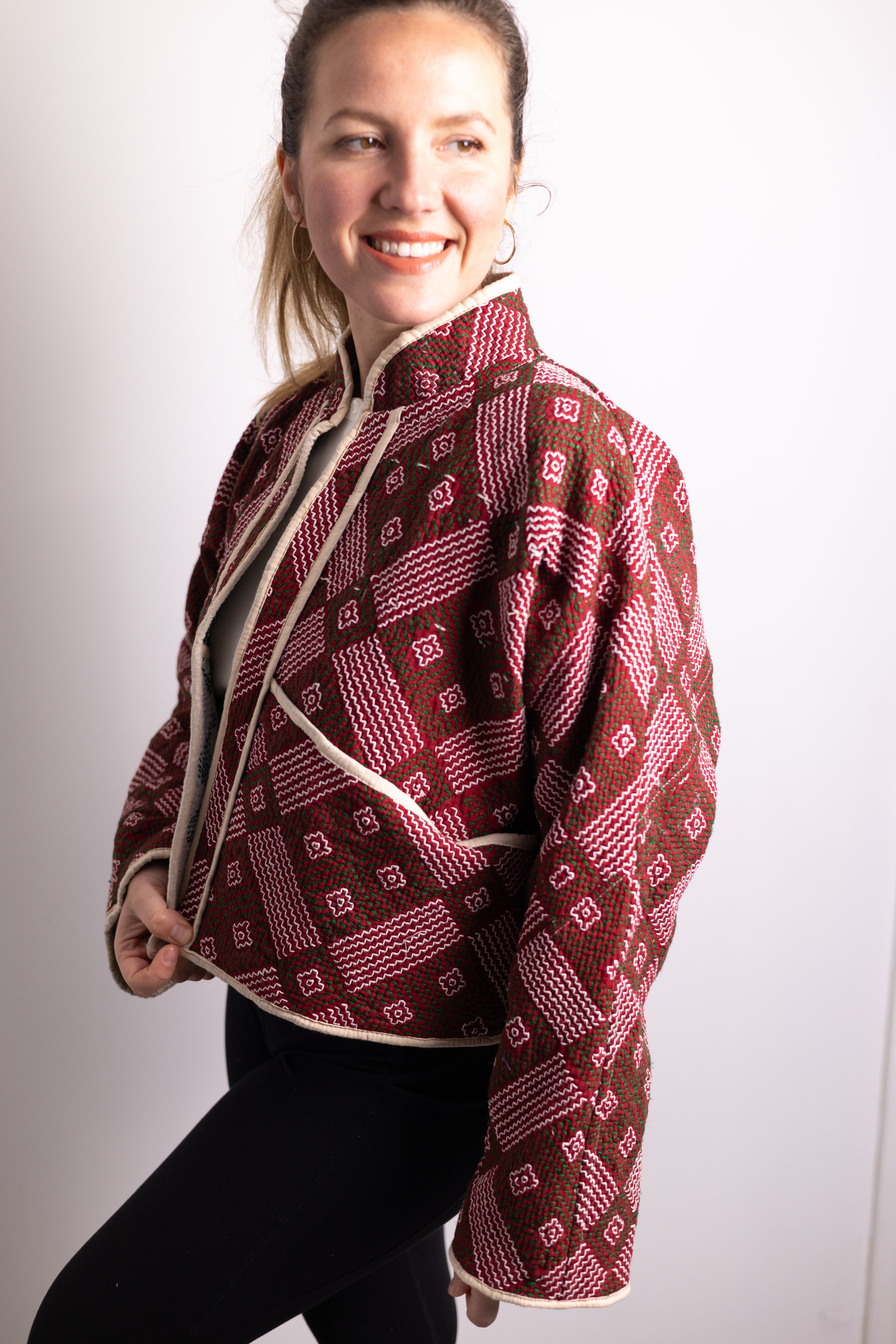 Mira Cropped Jacket AJ36