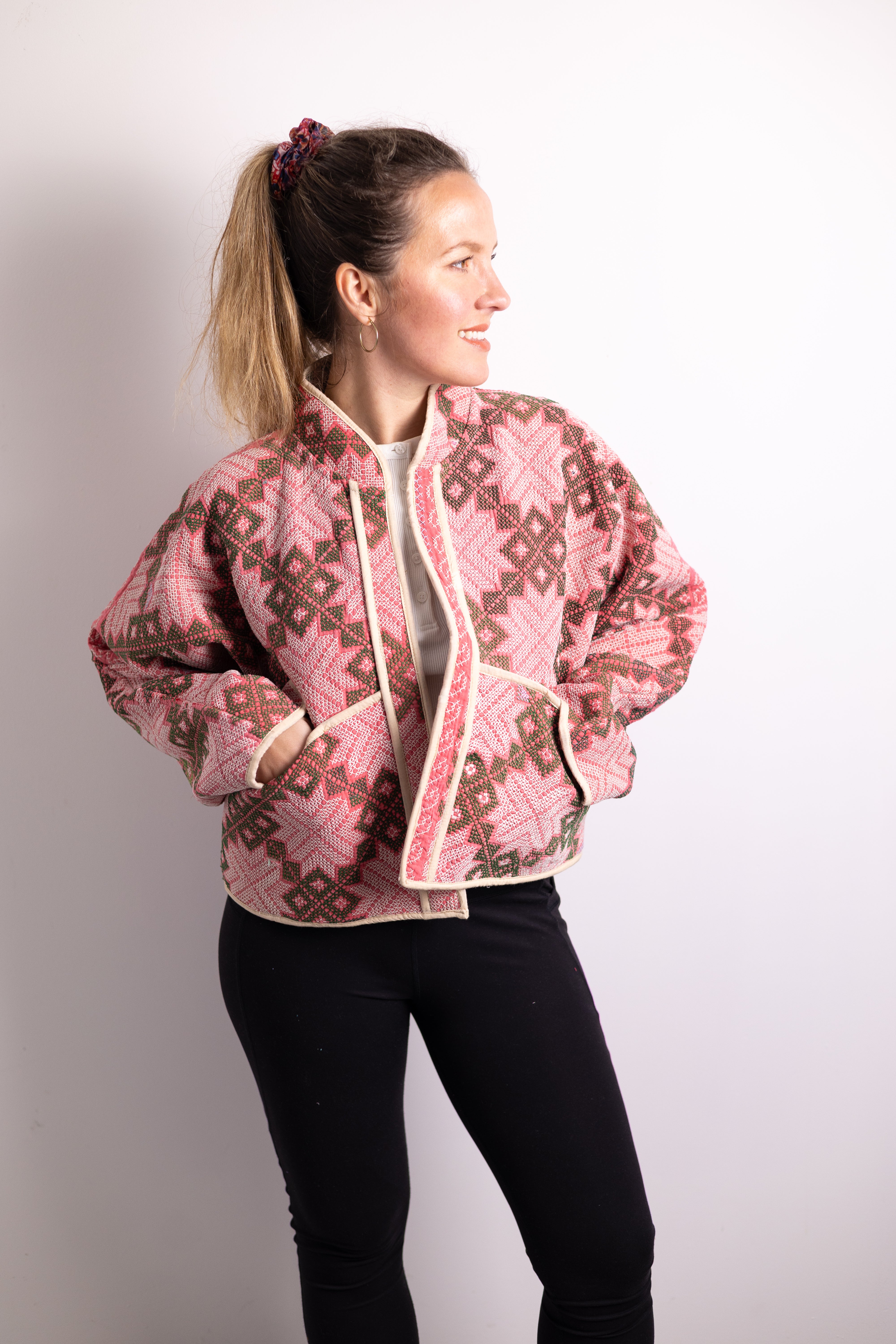 Mira Cropped Jacket AJ37 – Atmōra Studio