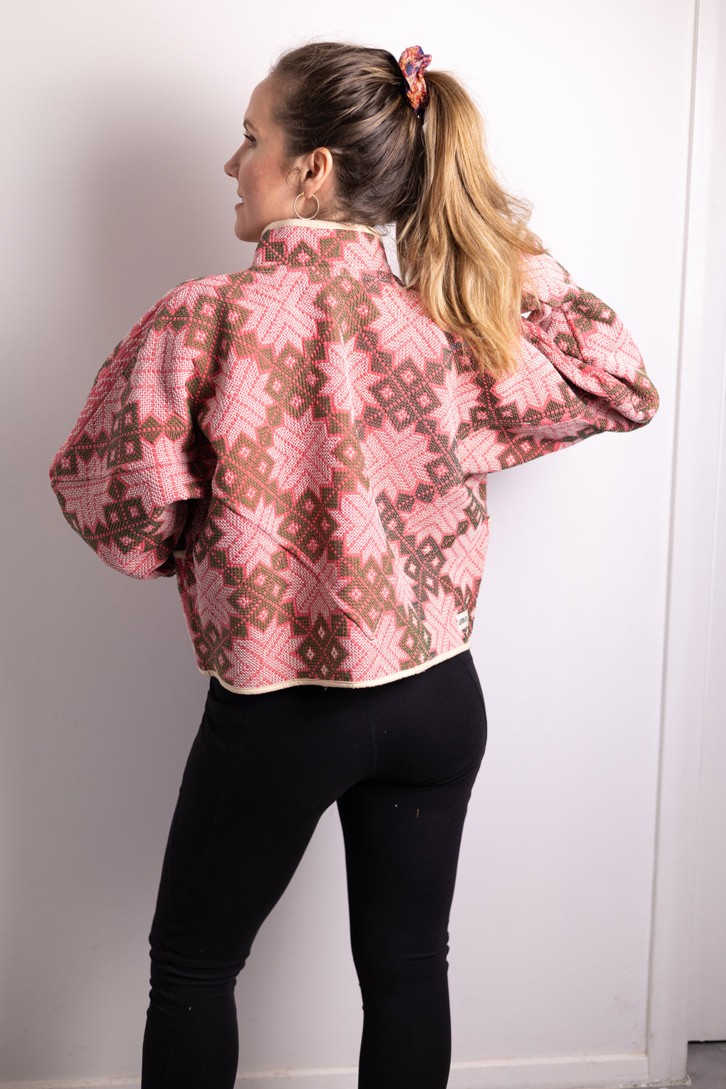 Mira Cropped Jacket AJ37