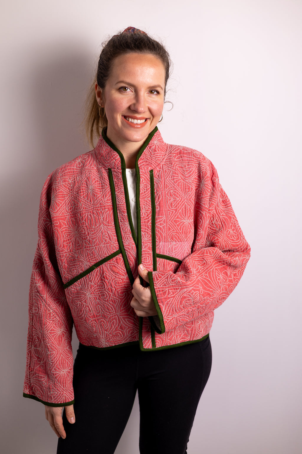 Mira Cropped Jacket AJ38